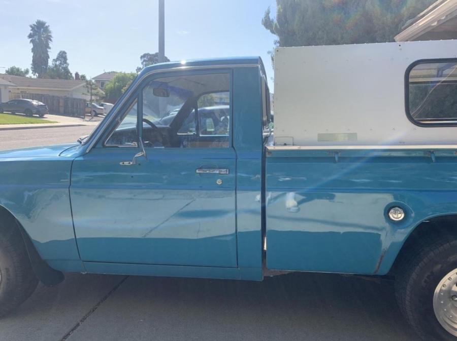 Детали экстерьера Mazda B1500 1974 года  (фото 20 из 111)